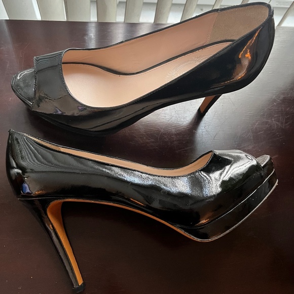 Elie Tahari Platform Heels - Picture 1 of 5